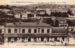 AMPLEPUIS LA GARE ET LA MONTEE DE LA VILLE - Amplepuis