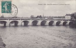 Cp , 86 , CHATELLERAULT , Le Pont Henri IV - Chatellerault