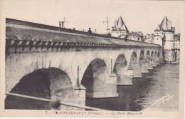 Cp , 86 , CHATELLERAULT , Le Pont Henri-IV - Chatellerault