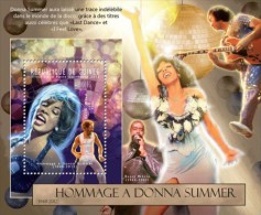Guinea. 2012 Donna Summer. (405b) - Chanteurs