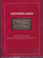 Netherlands   Lot No.  675a    23 Karat Gold Stamp Image In Folder - Lettres & Documents