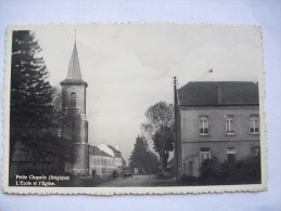 Ma Réf: 70-18.            PETITE CHAPELLE    L'Ecole Et L'Eglise. - Couvin