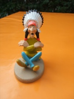 L' INDIEN   LUCKY LUKE 2003 Moulage Résine  Sans Doute D´aprés Marie Leblon - Statues - Resin