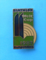 BIATHLON WORLD CUP 1982. Ruhpolding ( Germany ) LARGE PIN Badge Skiing Esqui Ski Sci Shooting Anstecknadel Distintivo - Biathlon