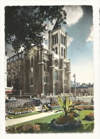 Cp, 93, Saint-Denis, La Basilique, Voyagée 1964 - Saint Denis