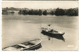 Ponthierry Pecheur En Seine Au Coup Sur Une Barque Edit Alfa Ecrite 1961 - Saint Fargeau Ponthierry