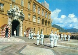 Principauté De Monaco - Le Palais Et Relève De La Garde - Prince's Palace