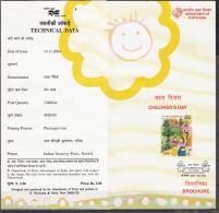 INDIA, 2004, National Children´s Day, Childrens Day, "My Village" Kinder, Book, Tree, Folder, Brochure, - Cartas & Documentos