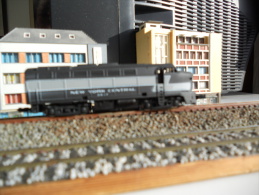 Scala N - SHARK NOSE NEW YORK CENTRAL # 3817 - N SPUR - N GAUGE - AS NEW - Loks