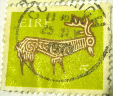 Ireland 1971 Stylised Deer 5p - Used - Used Stamps