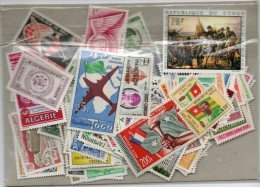 PAYS EXPRESSION FRANCAISE 150 TIMBRES NEUFS SANS CHARNIERE TOUSDIFFERENTS Après Indépendance - Autres & Non Classés