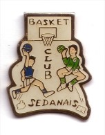 SP304 Pin's Basket Sedan Ardennes Club Sedanais Achat Immédiat Immédiat - Basketbal