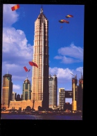Parachutisme : Parachute Jumping On Jinmao Tower Shanghai Parachutistes - Parachutting