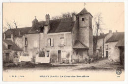 CPA  Massy La Cour Des Bannières  91 Essonne - Massy