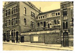 "Institut Ste-Jeanne D'Arc - 189 Rue Américaine" - Formación, Escuelas Y Universidades