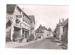 CPM 89 - FLOGNY - Grande Rue - Hôtel De La Poste Café Tabac LEJAY-LAGOUTE Publicité  Tonneau - Flogny La Chapelle