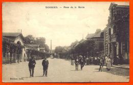 NOISIEL - Place Mairie   / L65 - Noisiel