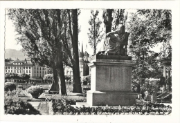 Cp, Suisse, Genève, Statue De J.J. Rousseau, Voyagée 1956 - Genève