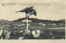 DE PHILIPPIJNEN DE AMERIKAANSCHE AREND OP HET GRAF DER MARTELAARS VOOR  'T VADERLAND - War Cemeteries