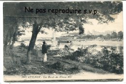- 2049 - AVIGNON - Les Bords Du Rhône, Pêcheur Ou Promeneur, Peu Courante, écrite En 1912, , BE, Scans - Avignon