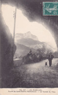 LES  ECHELLES.  _  Route De Saint-Pierre D'Entremont.  _  Le Tunnel Du Frou. Animation : Homme Et Son Chien, Un Autre As - Les Echelles