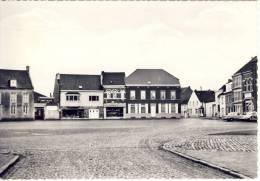 St.-Kwintens-Lennik  Markt En E.Vandersteenstraat - Lennik