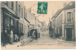 SERGINES - La Rue Des Trielles - Sergines