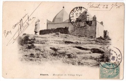 Tiaret, Marabout Du Village Nègre, 1906, N° 8, Coins Frottés - Tiaret