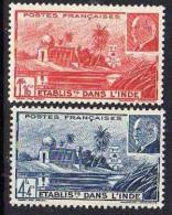 Inde N° 126 / 27   X  Temple Près De Pondichéry Et Effigie Du Mal Pétain La Paire   Trace De  Charnière Sinon TB - Unused Stamps