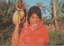 AFRICA, South Tunisian Woman, Tunis, Old Postcard - Unclassified