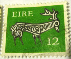 Ireland 1977 Stylised Stag 12p - Used - Used Stamps