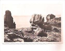 CPA  29 LESCONIL Rochers De Goudoul 1952 - Lesconil