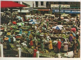 Guadeloupe Le Marché De Pointe-à-Pitre   état Moyen - Pointe A Pitre