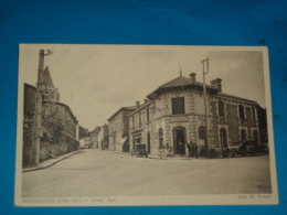 17) Montendre - Grande Rue ( Le Bar Tabac )   - ANNEE    - EDIT - H. Trouvé - Montendre