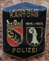 LAUFENTALER KANTONS - POLIZEI - POLICE - OURS- CLE    -       (7) - Politie