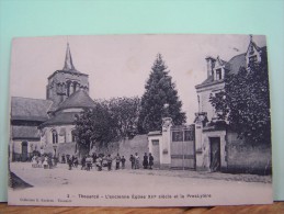 THOUARCE (MAINE ET LOIRE) L´ANCIENNE EGLISE ET LE PRESBYTERE - Thouarce