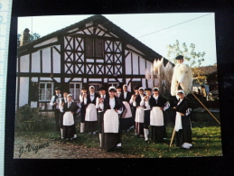 CPM/CPSM  D40 St Vincent, Groupe Folklorique "Lous Cabros De Semisens" - Saint Vincent De Tyrosse