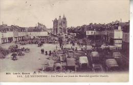 27 LE NEUBOURG - (animé) La Place Un Jour De Marché - D1 316 - Le Neubourg