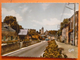 V09-49-maine Et Loire--durtal-le Chateau Et La Route De La Fleche--1965 Carte Photo-voiture-autobus-- - Durtal