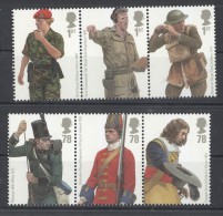 Great Britain - 2007 Uniforms MNH__(TH-1895) - Nuevos