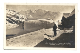 Passy (Haute-Savoie) : Châlet Du Village Du Plateau D´Assy Sous La Neige  Env 1939(animé). - Passy