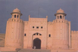 TZS5086 Main Gate Of Lahore Fort  2  Scans - Pakistan