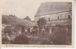44 Env. SAVENAY - Le Cloitre De L´ancienne Abbaye De Blanche Couronne - D18 35 - Savenay