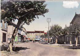 CPSM 10X15  De  NOGARO (32) - Place De JEANNE D'ARC - 1959 - N) 10 - Nogaro