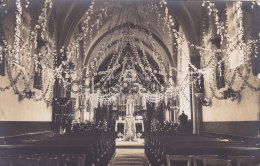 CARTE PHOTO - YERVILLE 76 SEINE MARITIME - INTERIEUR EGLISE - FETE RELIGIEUSE - Yerville