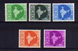 India - 1957/58 - Map Of India (5 Values, Star Watermark) - MH - Unused Stamps