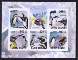 GUINEA - BISSAU 2009 Penguins Not Dentate - Penguins