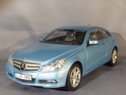 Norev 183542, Mercedes E 500 Coupé, 2009, 1:18 - Norev