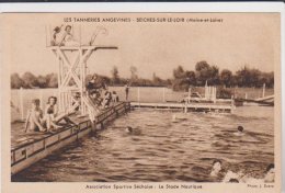 Seiches Sur Le Loir Le Stade Nautique Les Tanneries Angevines - Seiches Sur Le Loir