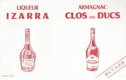 Liqueur   IZZARA    °   Armagnac   CLOS Des DUCS      -   Ft  =  21.5 Cm X 14 Cm - Alimentaire